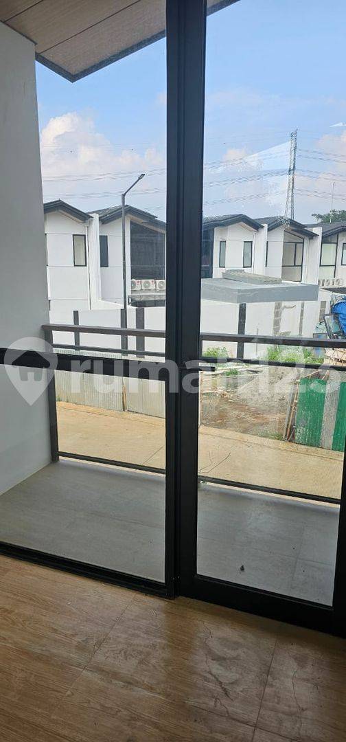 New House at Cendana Cove Lippo Karawaci