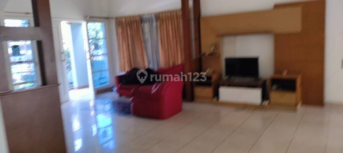 Luxurious Fully Furnished House in Central Bandung