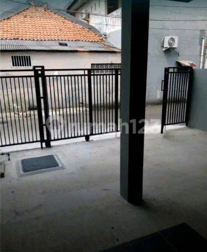 Minimalist 2-Story House in Duren Sawit, East Jakarta