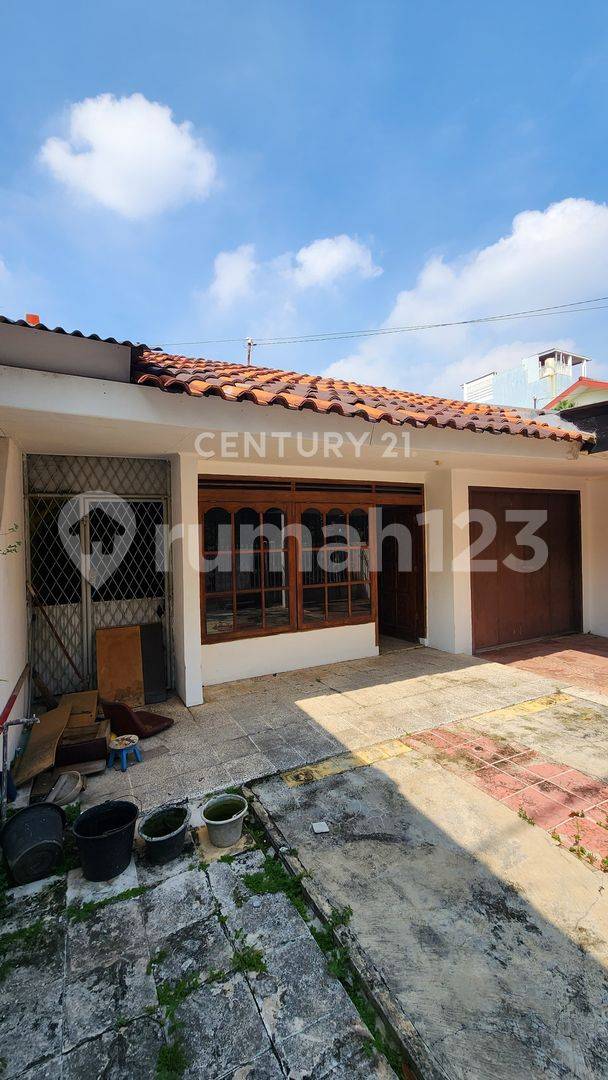 Two-Year Minimum Rental, Suitable for Office/Business, Wide Road Access
