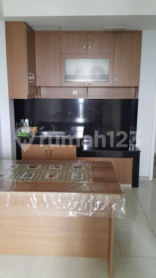 Silkwood Maple Tower Apartment in Alam Sutera, Semi Furnished