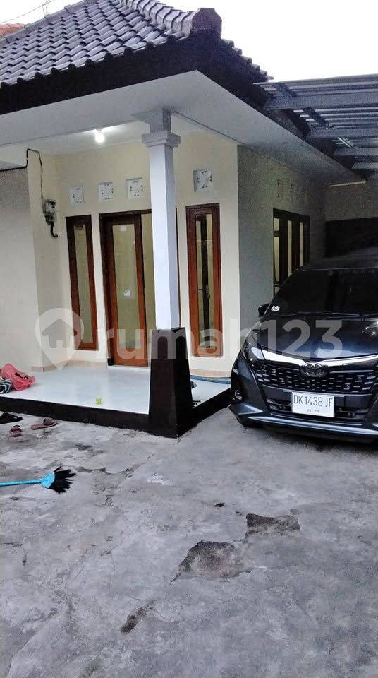 1 Are Rental Property Near Canggu with Parking and Basic Amenities