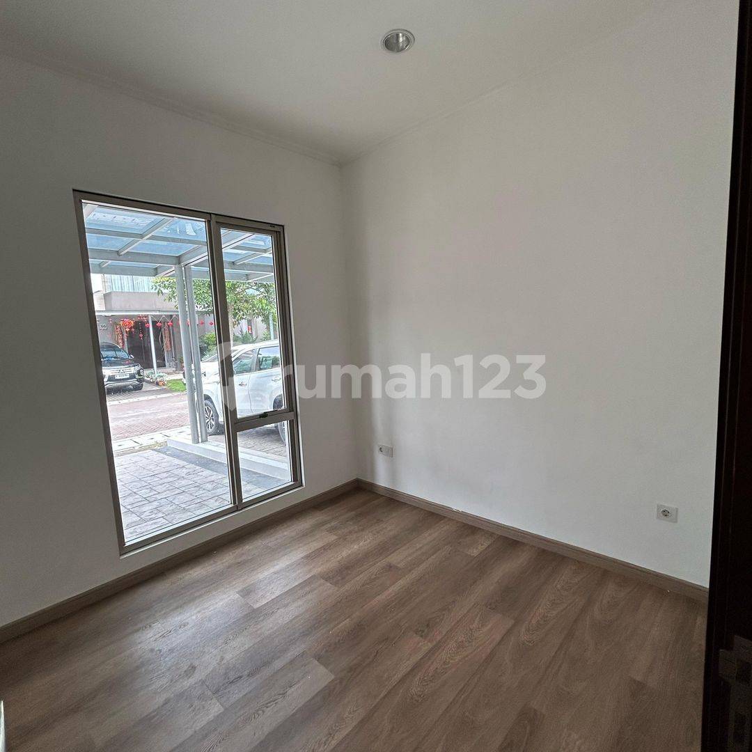 PIK-тегі Symphony Golf House, 2 қабатты, 3+1 жұмақ