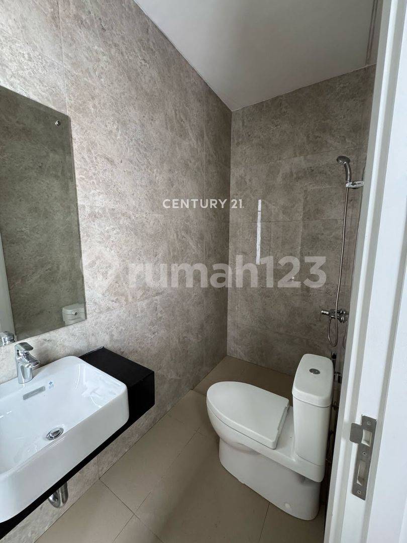Brand New 2-Story House in Summarecon Crown Gading, Bekasi