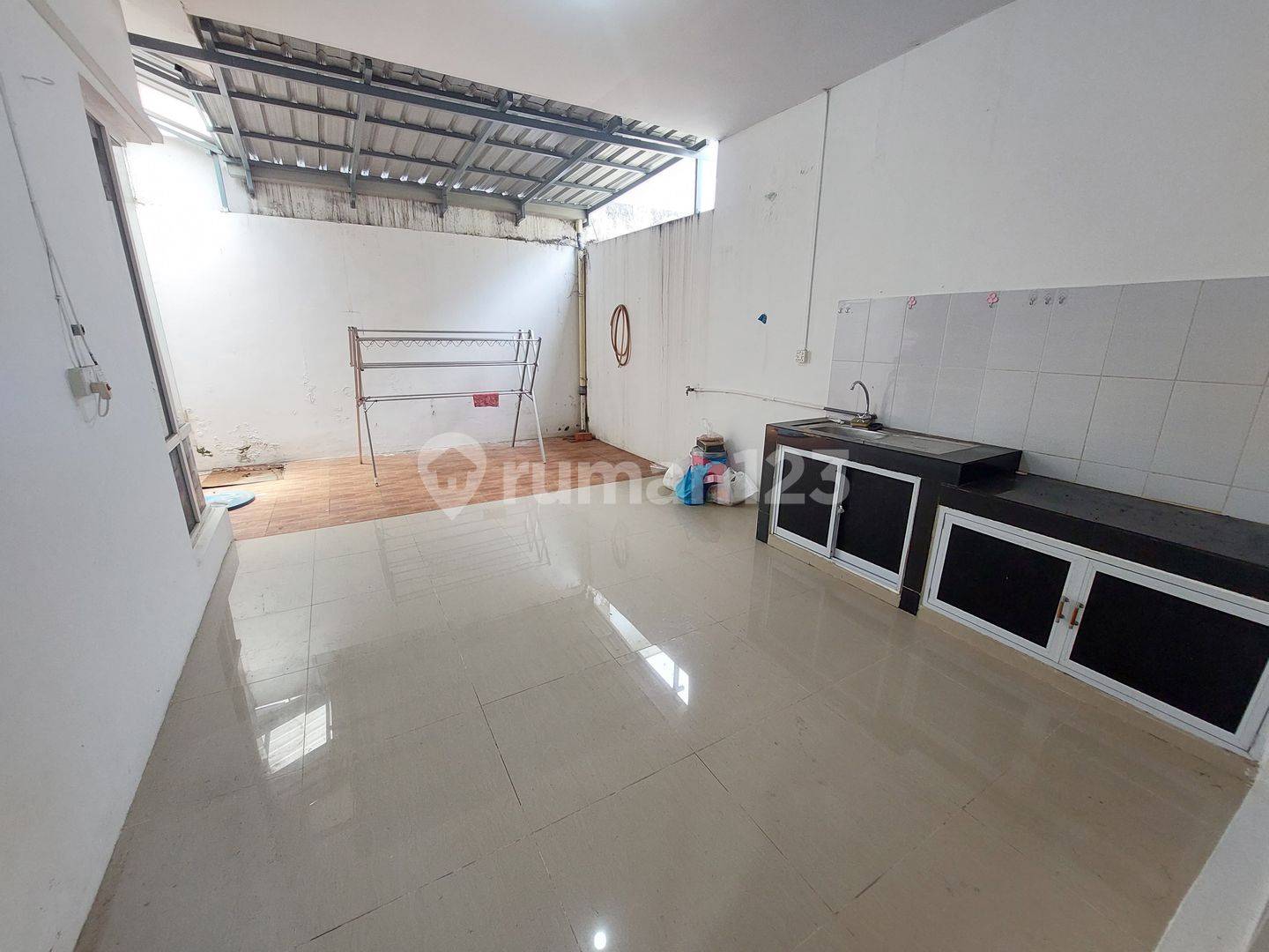Orchard Park Cluster Vitis - Fully Furnished 2-Bedroom Rental