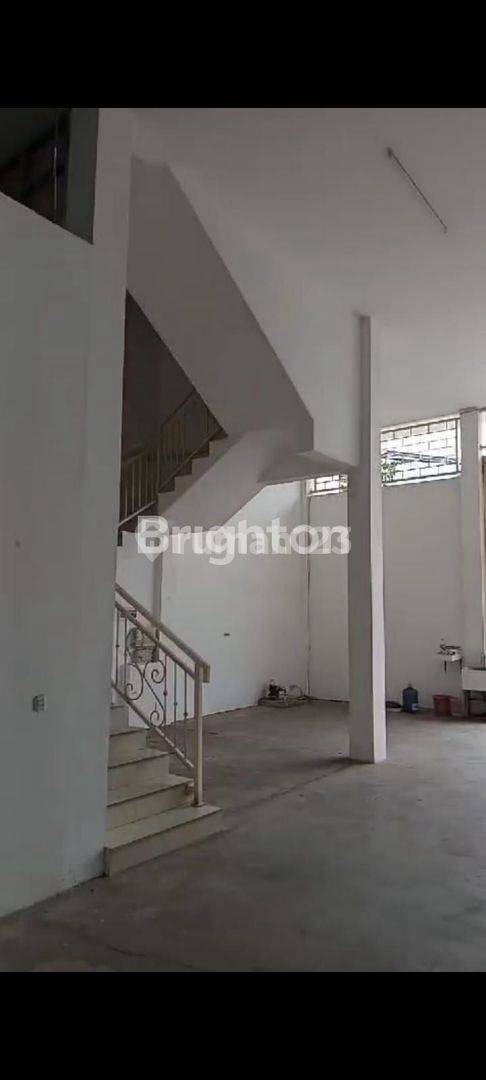 Ruko for Rent in Surabaya - Warehouse and Office Space Near Suramadu and MERR