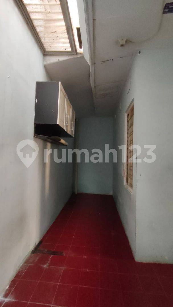 House in Gading Serpong Sector - 2 Bedrooms, Compact Living