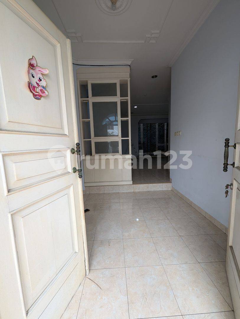 Premium Two-Story House in Taman Permata Buana, West Jakarta