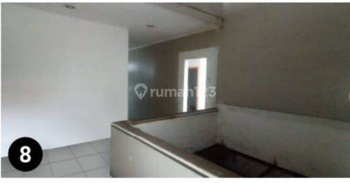 2-Story Commercial Building on Mainroad Moh Toha