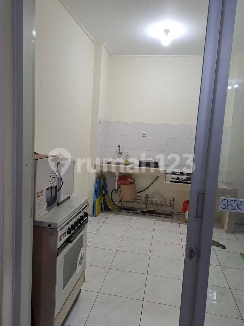 2-Bedroom House in Arcadia Daan Mogot, Semi Furnished