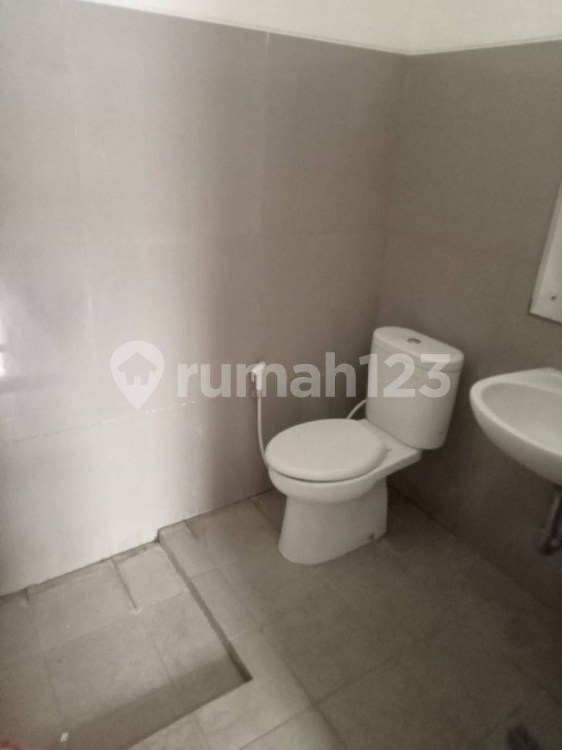 Minimalist 2-Story House in Buah Batu Cluster