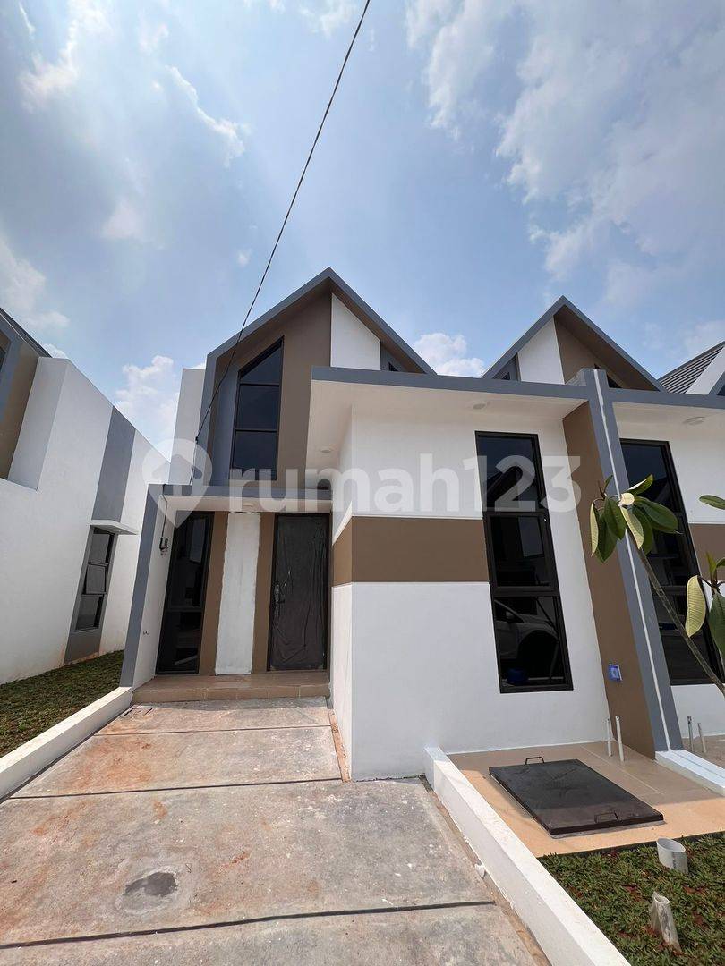 Comfortable 1-Story House Near Culinary Center, Close to Gading Serpong