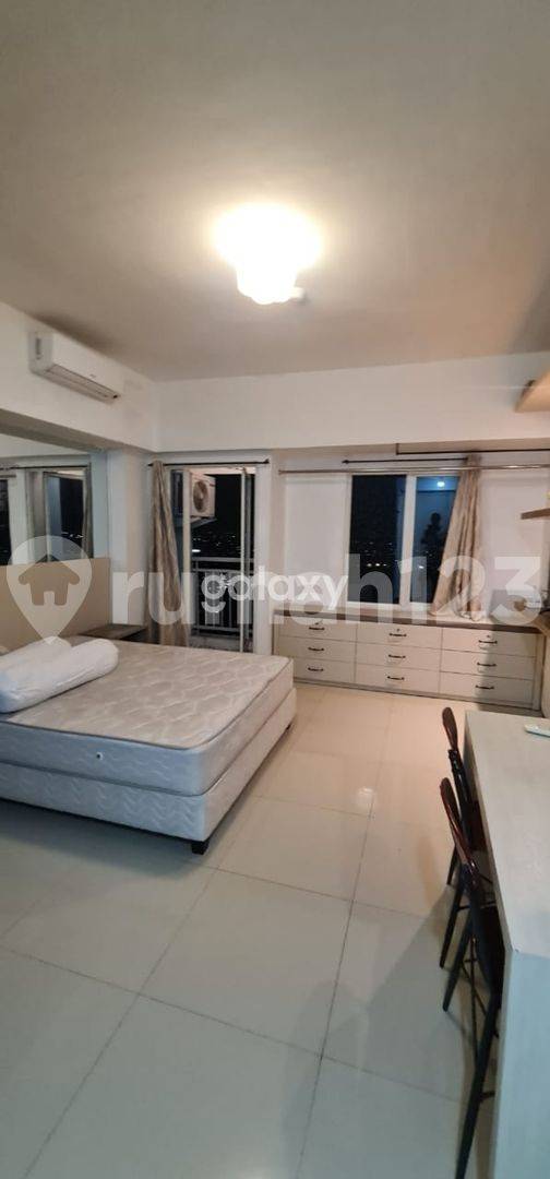 Modern Compact Apartment in Tanglin, Surabaya