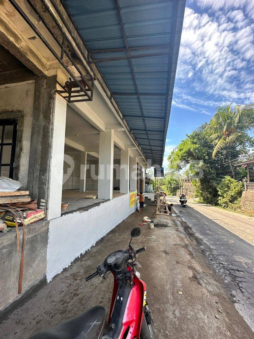 Ruko Sewa in Lodtunduh, Ubud - Large Commercial Space
