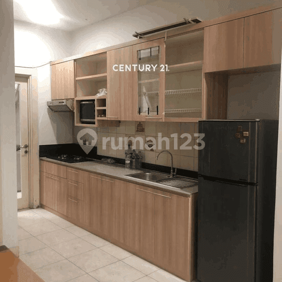 Strategic Location with Clean and Safe Environment Near Key Facilities