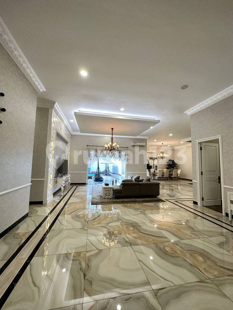 Luxury House in Menteng, Fully Furnished, Prime Location