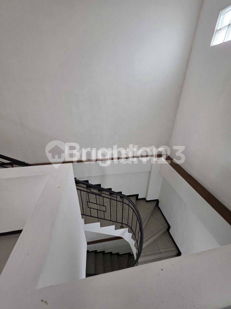 Strategic Ruko Location near Maranatha University, Suitable for Business