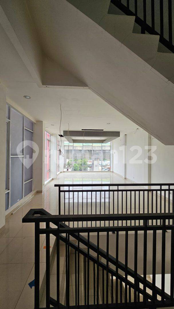 3-Story Strategic Location Property with Parking