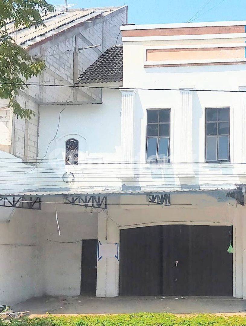 Strategic Ruko (Shop House) in Semarang - Excellent Location