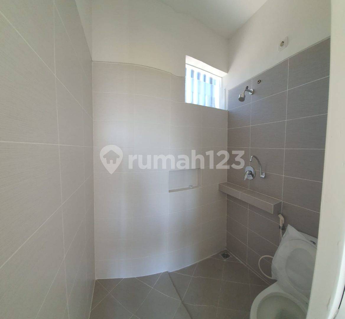 2-Story House, 2 Bedrooms, 2 Bathrooms, 65m² Living Space