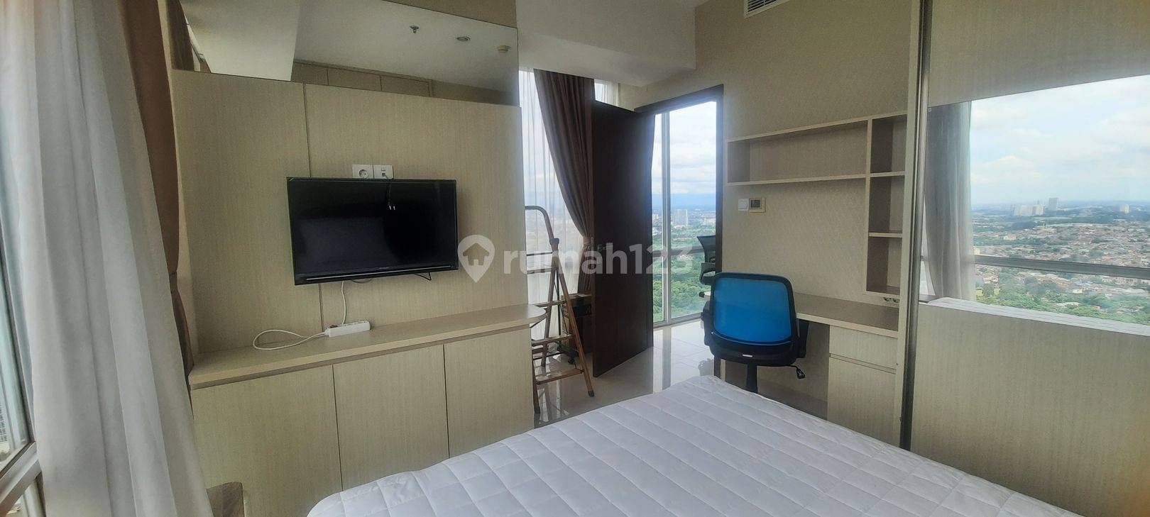 Premium 2-Bedroom Apartment in Lippo Karawaci, Tangerang