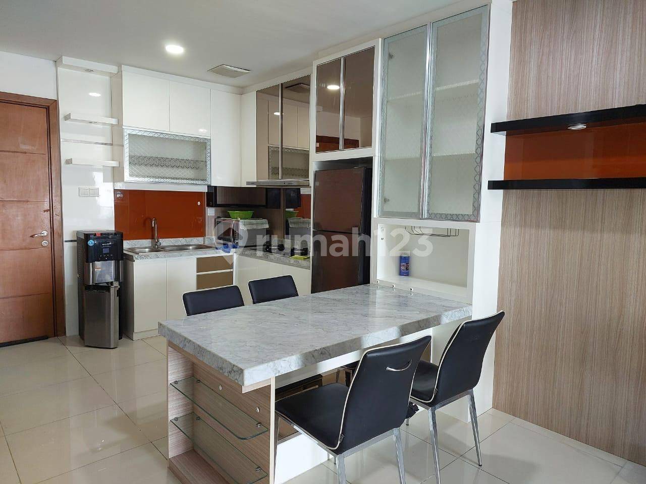 Greenbay Pluit Apartment - Fully Furnished with Gym and Pool