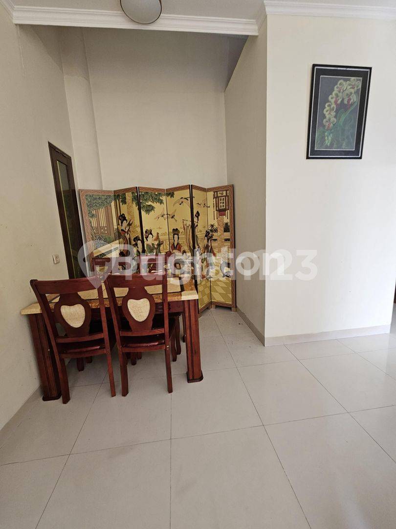 Modern Minimalist House in Jimbaran - Strategic Location Near GWK and Beach