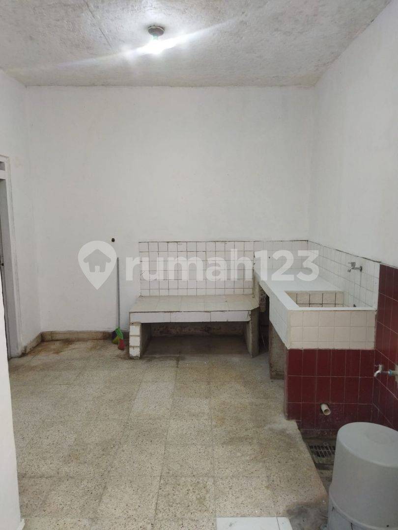 Commercial Space in Gardujati Area