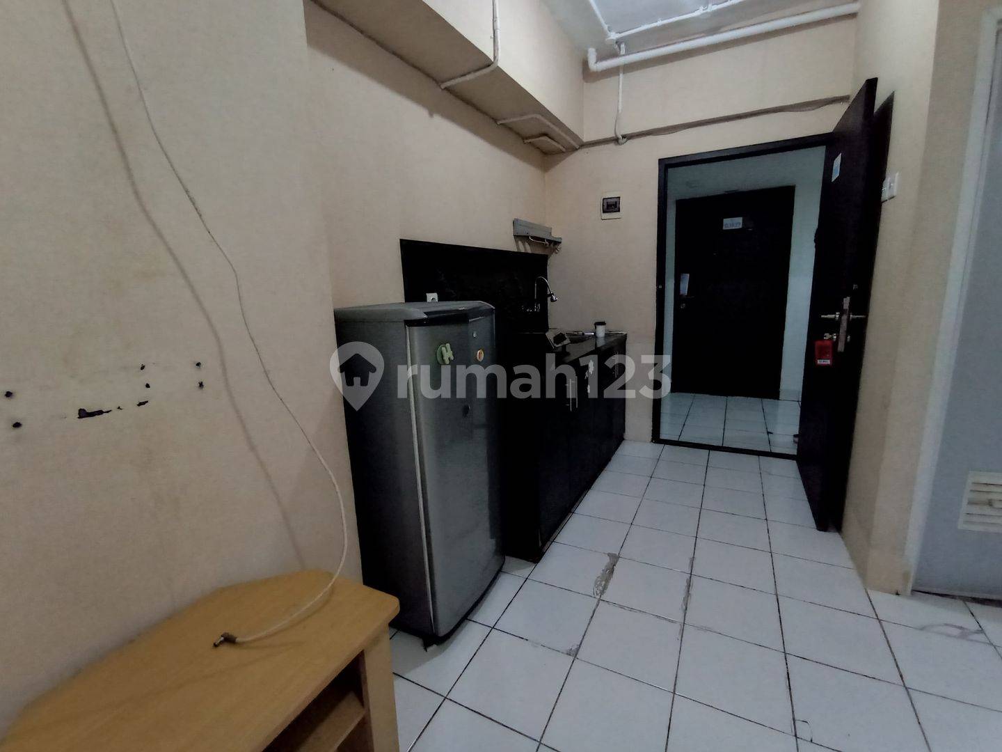 Cheap Studio Apartment in Bandung: Fully Furnished with Free IPL and 24/7 Access