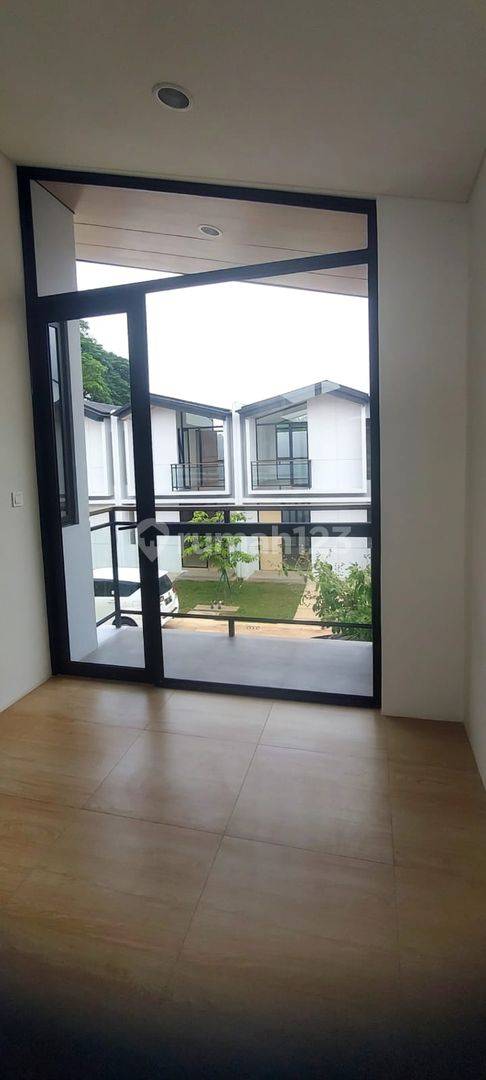 Unfurnished 2-Bedroom House in Cendana Clover Karawaci