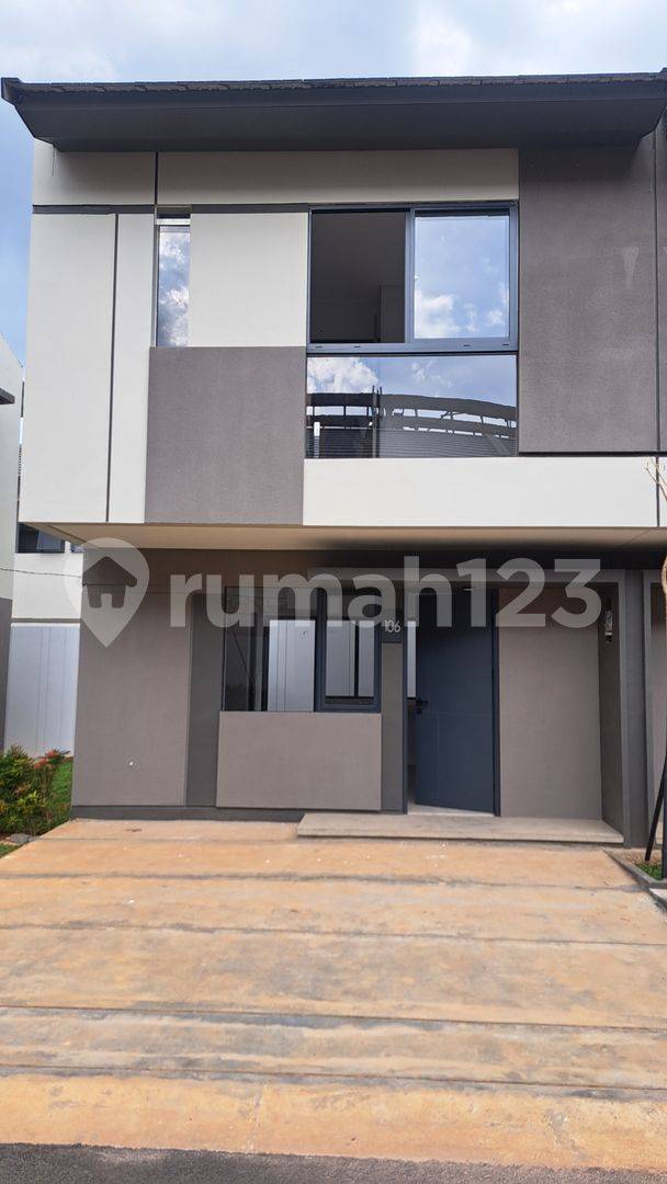 2-Story House with 3 Bedrooms Near UMN University, Gading Serpong