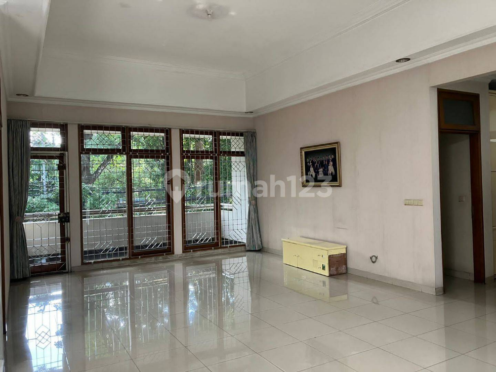 Large Two-Story House Near PVJ Mall