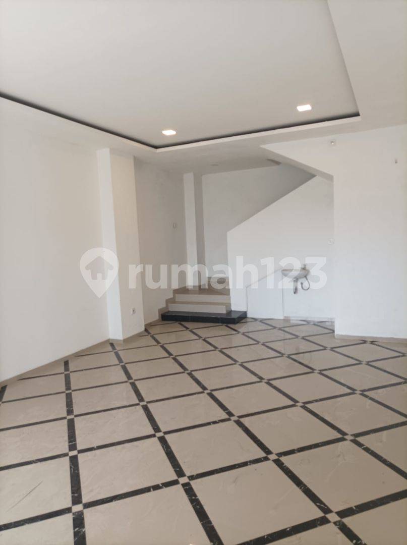 2-Story Shophouse in Kelapa Gading