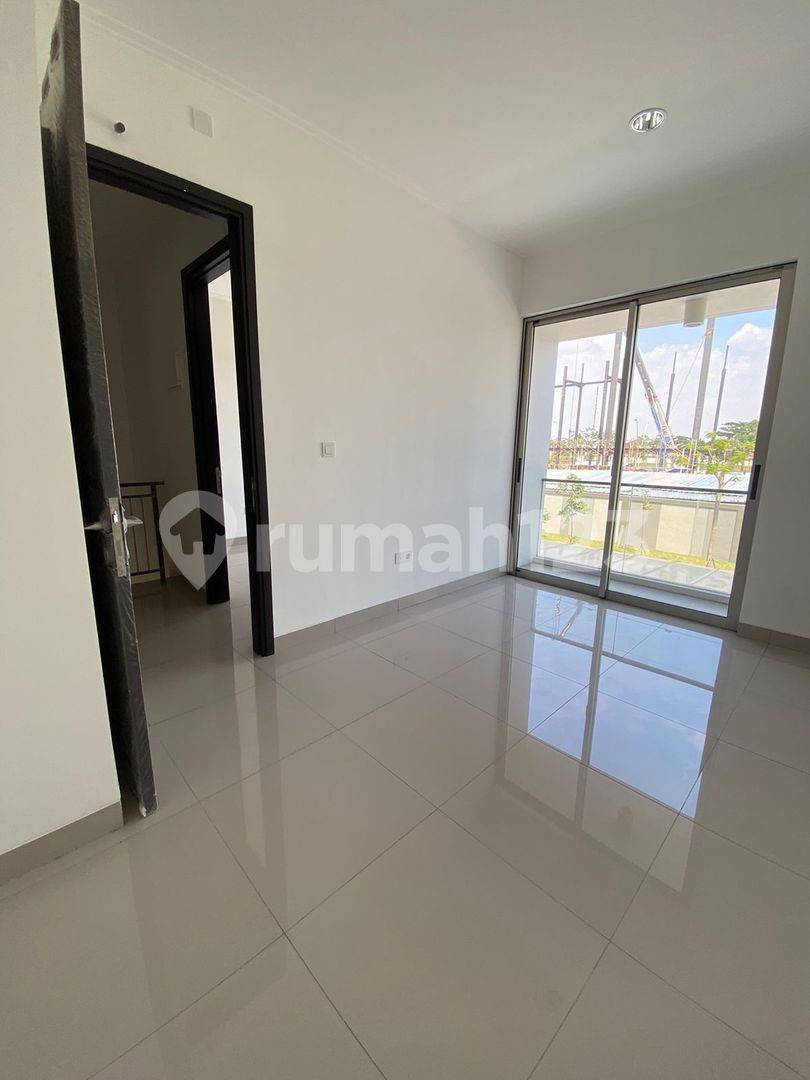 Rumah PIK 2 - 6x10 House with 2+1 Bedrooms, Ready to Move In