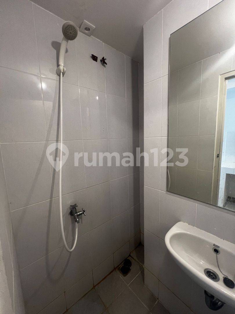 Modern Studio Apartment in Pantai Indah Kapuk, Tokyo-style Living