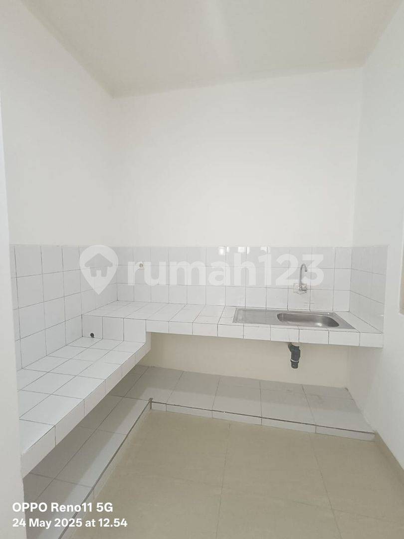 Cluster Ruby House in Pondok Hijau Golf, Near SMS Mall, Gading Serpong