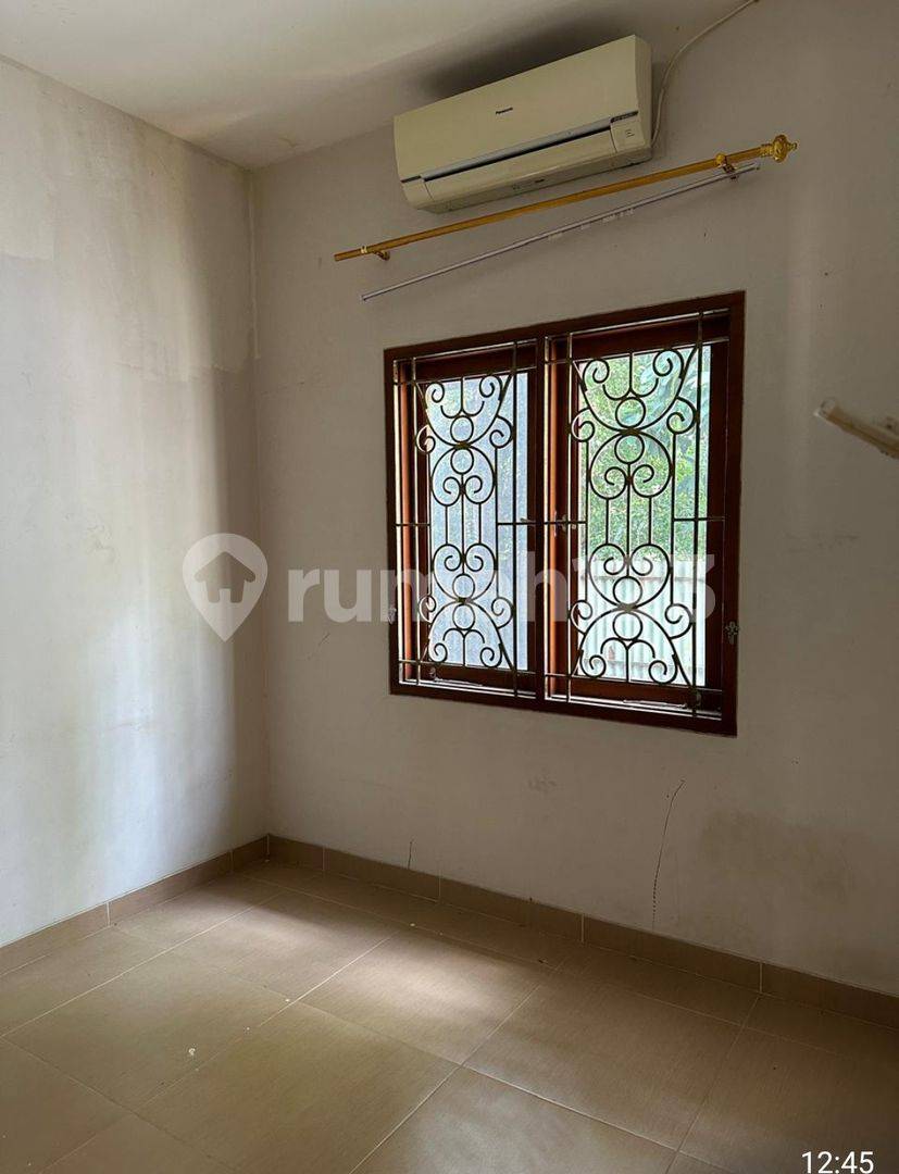 Modern 2-Story House with 4 Bedrooms in Jakarta