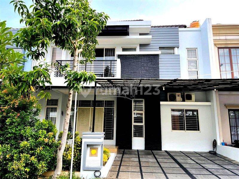 Puri Mansion Cluster Hawaii тұрғын үй кешеніндегі 3 қабатты толық жабдықталған үй, Батыс Джакарта