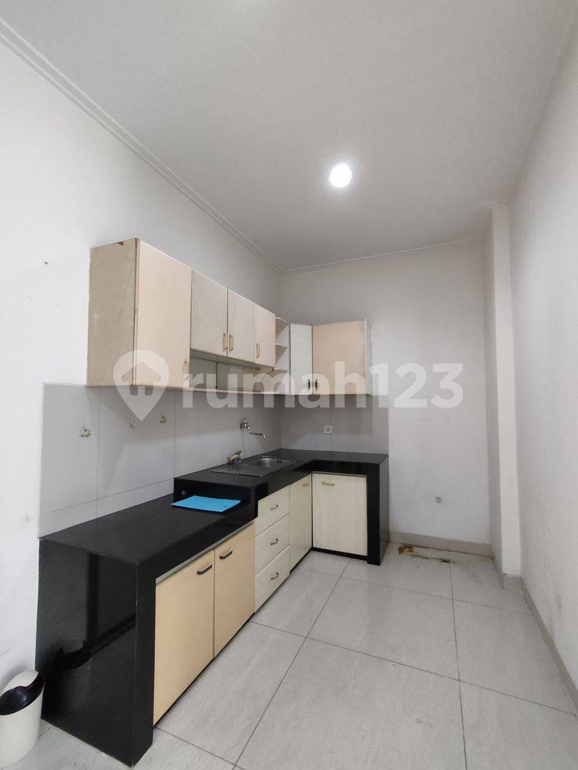 Golf Island PIK үй жалға алу - 2 қабат, 3+1 жұмақ