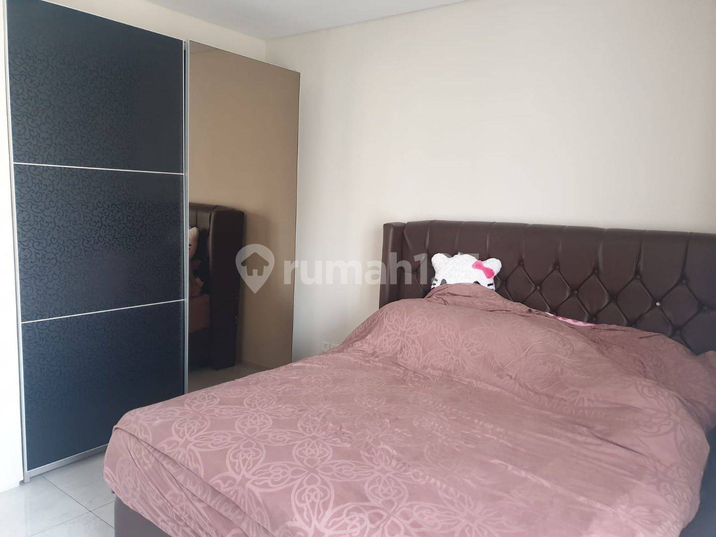Fully Furnished 2-Story House in Strategic Location