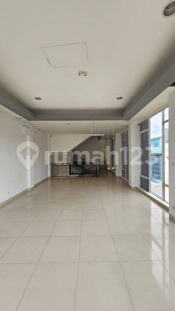 3-Story Strategic Location Property with Parking