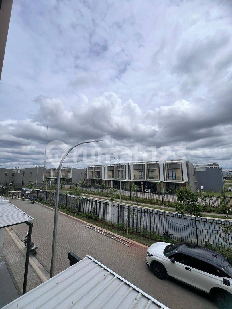 New House in BSD with 4 Bedrooms, 3 Floors, Fully Furnished