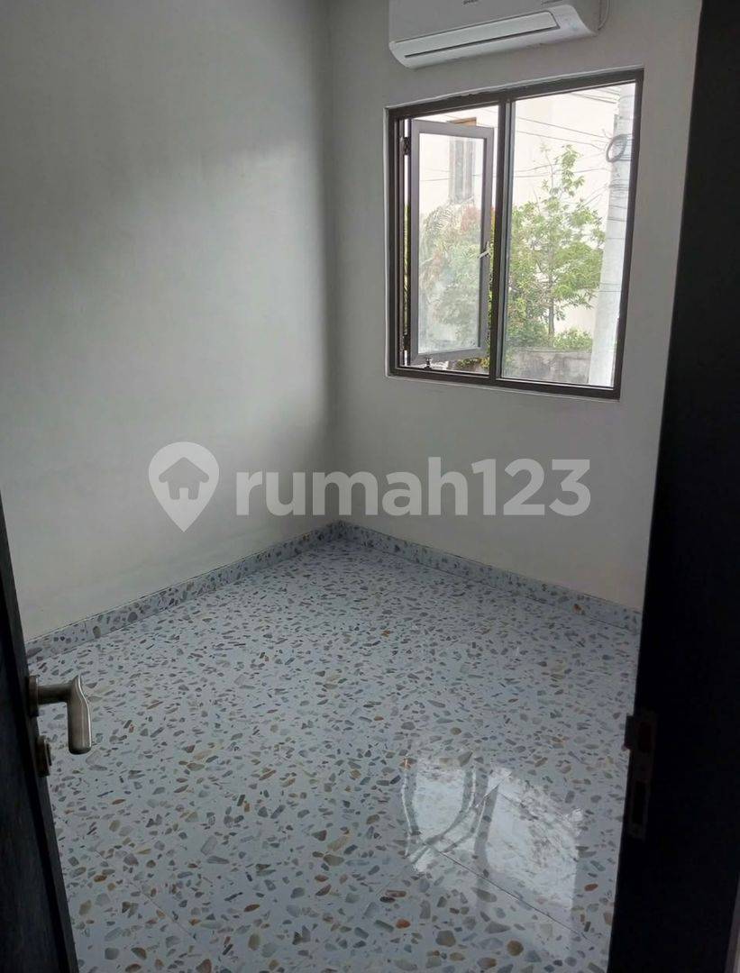 2-Bedroom Rental in Residential Complex with Kitchen Set and AC