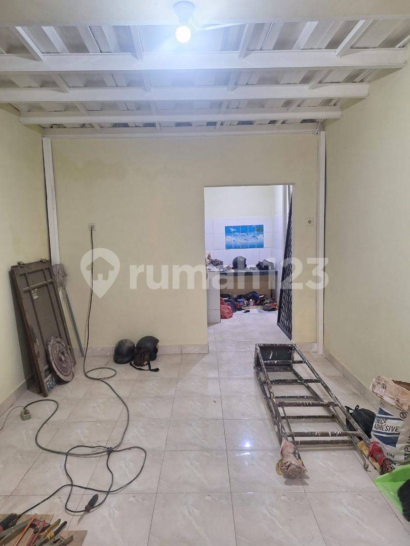 2-Story House in Sunter, Haji Mawar Area, Compact Urban Living