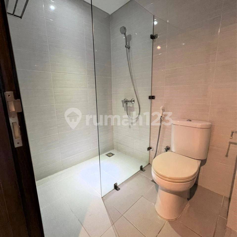 Furnished Studio Apartment in Kemang Village Complex
