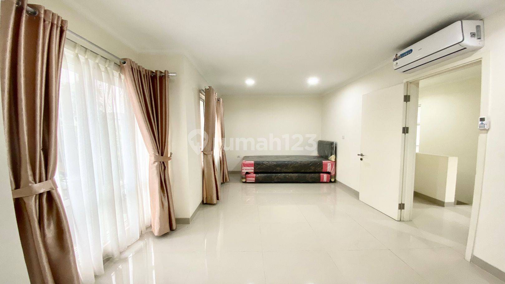Modern Townhouse in Gading Serpong, Cluster Tesla with Amenities