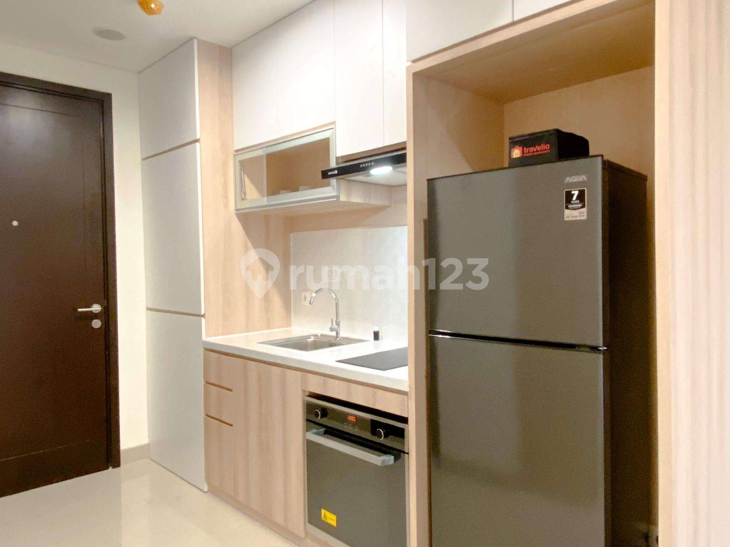 Апартаменти Cleon Park, тип студія 32м², частково мебльовані, у Jgc Cakung