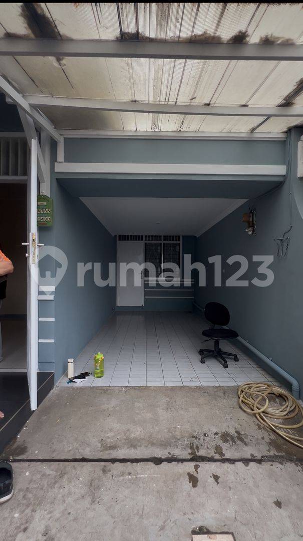 2-Bedroom Home Near SMS Mall, Wide Street Access