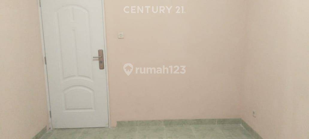 Strategic House Near Toll in Taman Yasmin, West Bogor