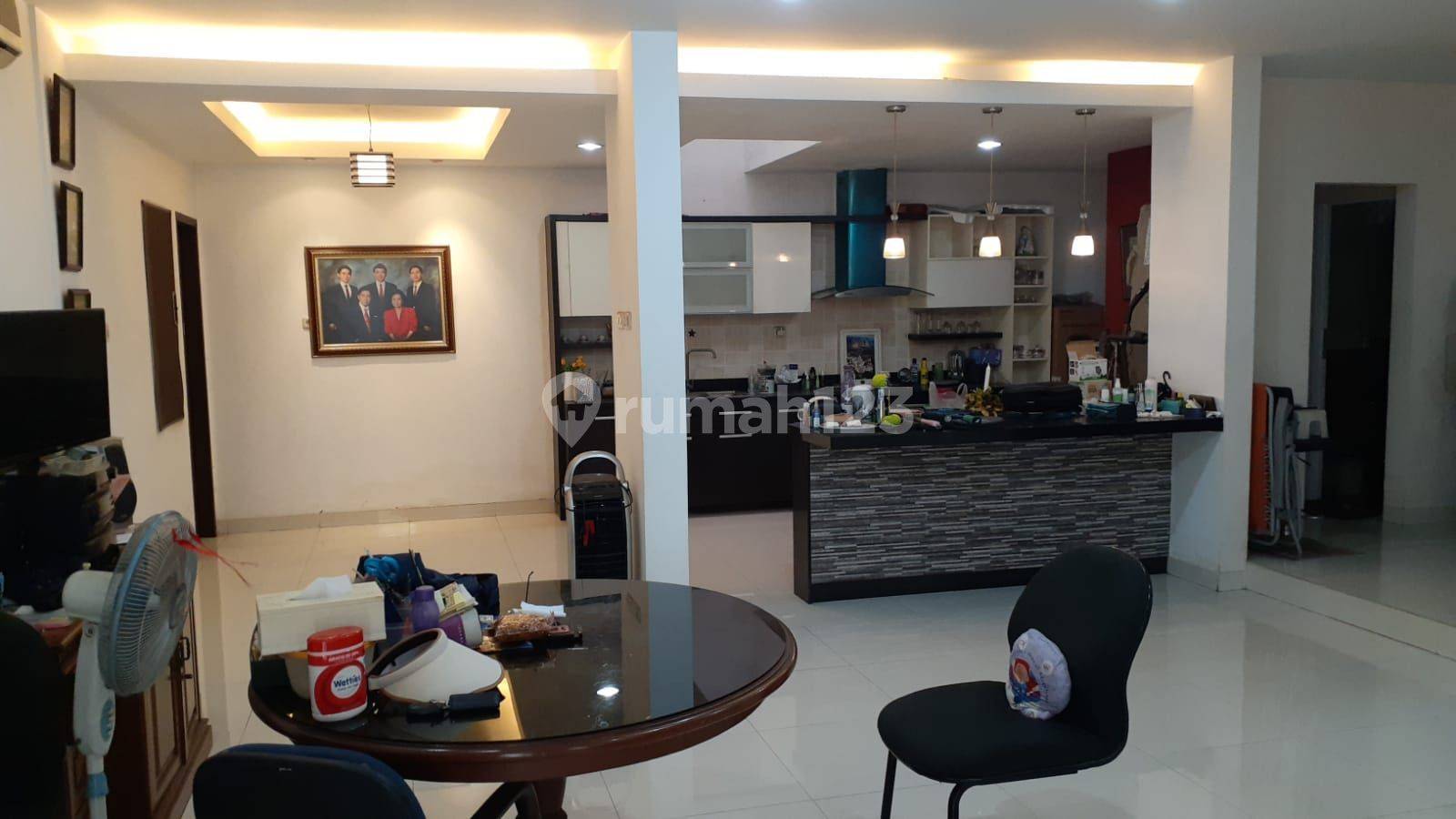 Taman Duta Mas Residential Complex Property